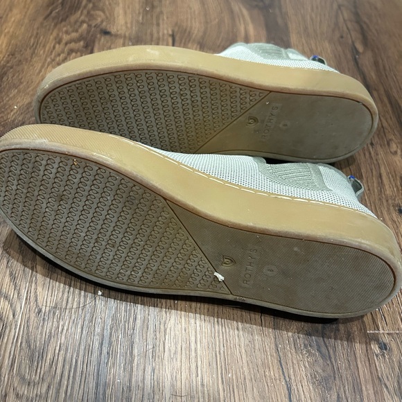 Rothy’s Chelsea shoes. Women’s size 8. Great condition! - Picture 3 of 3